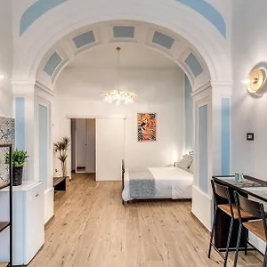  Apartment The Quarters Italy