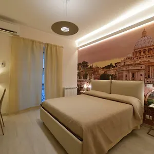 San Pietro Moonlight Luxury Rome